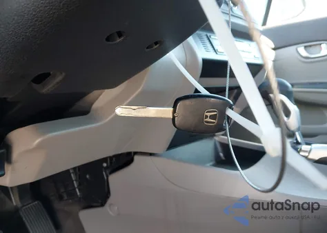 2012 Honda Civic Hybrid from USA, damaged, VIN JHMFB4F27CS011203